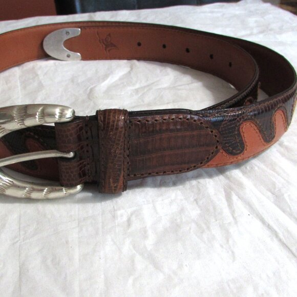 Unique TUNDRA Italian Leather Belt With Silver-Tone Tip & Buckle Size 38 - Picture 1 of 7